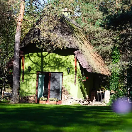 Lesna Strzecha Villa Rotembark Exterior photo